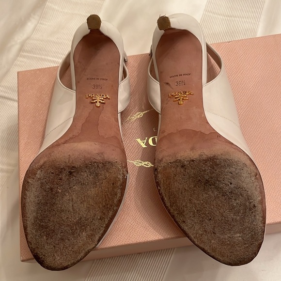 PRADA WHITE SHOE - Picture 4 of 6